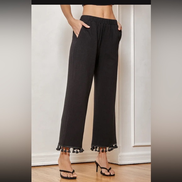 Linen Blend One Shoulder Tassel Crop Top & Wide-Leg Pants Set - Like New - Picture 7 of 17